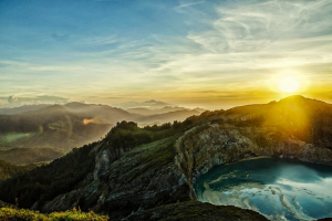 Matahari Terbit dari Arah Terbenam