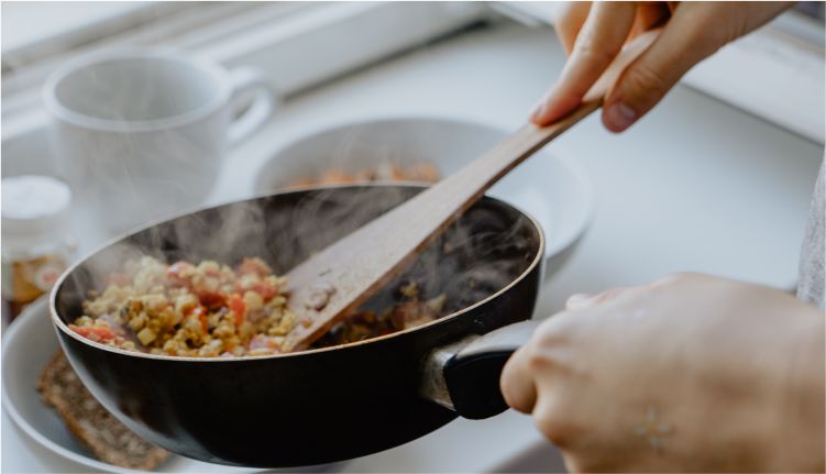 Tips Meraup Pahala Sambil Memasak